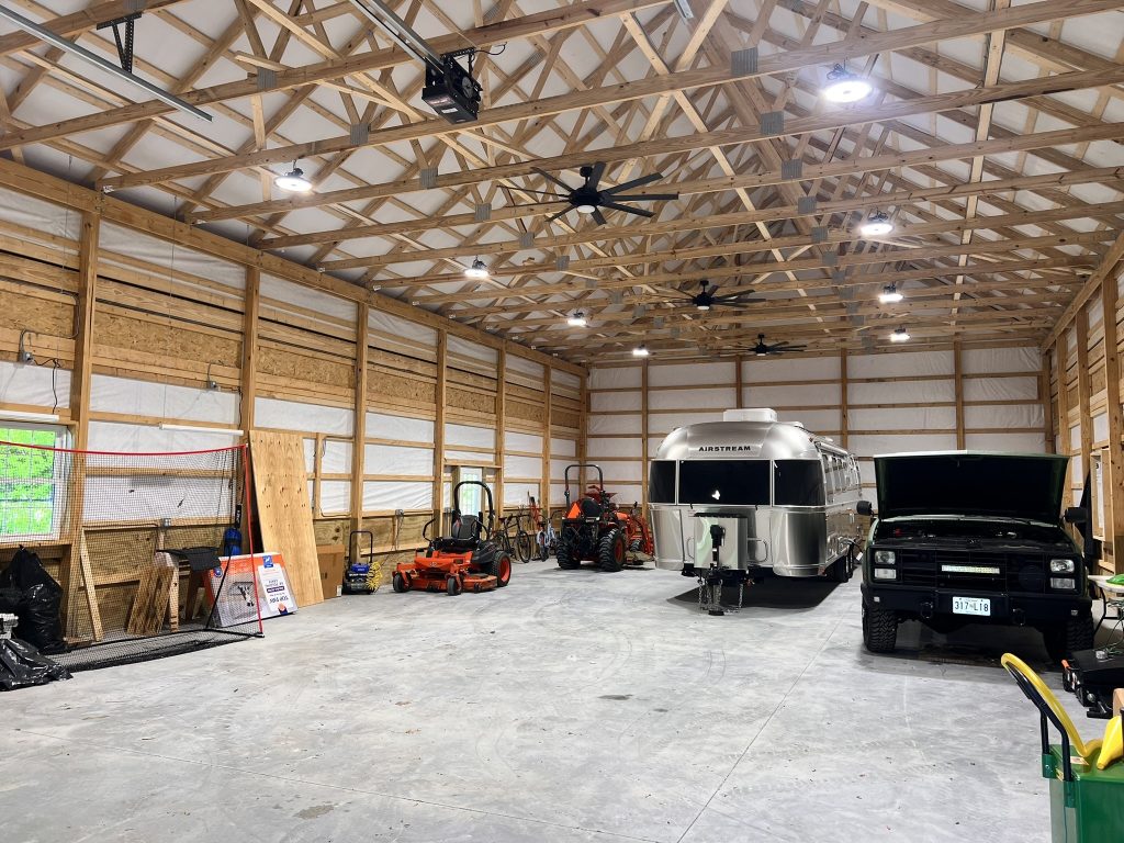 Oversized Hobby Garage gallery photo