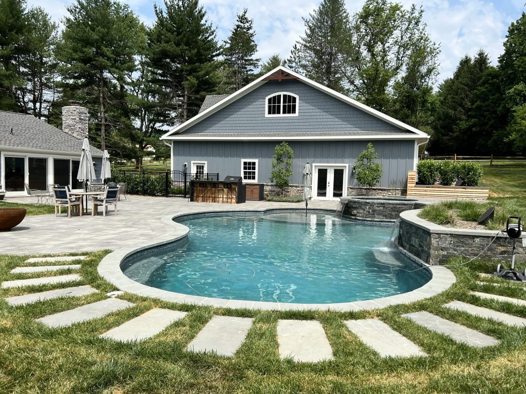 Stylish Multi-Use Garage gallery photo
