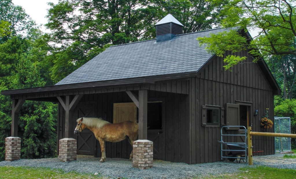 Building a Small Horse Barn - Conestoga Buildings